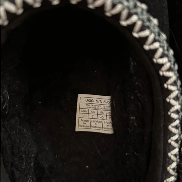 Black Ugg Tasman Slippers Women’s size 9 - Picture 4 of 4